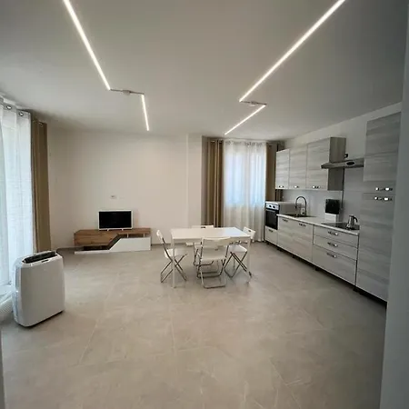 Family House , Senigallia , Trecastelli *
